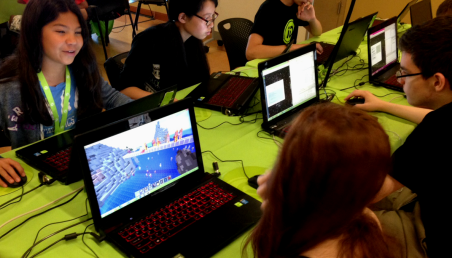 Picture for: Multiplayer Minecraft: Block Hunter & Mini Games