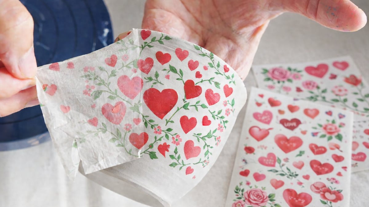 Picture for: NEW! Valentine’s Date Night Workshop: Ceramic Underglaze Transfers