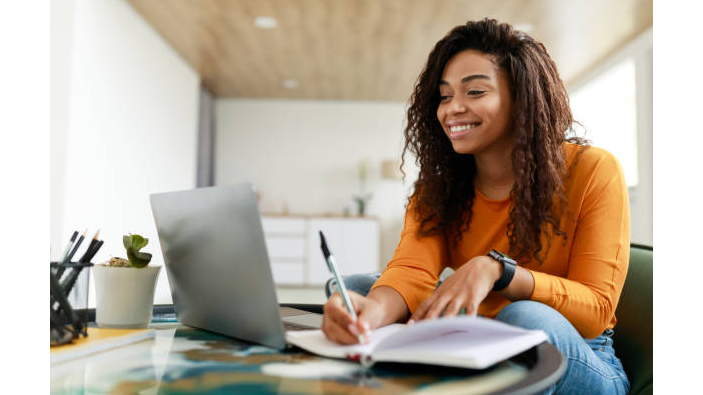 Picture for: Adult Conversational Spanish: Intermediate Part 1