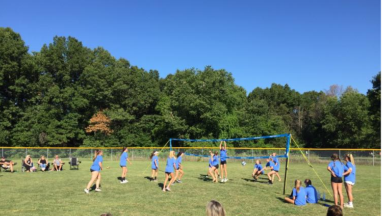 Picture for: Outdoor Rec Volleyball League (Grades 3-12)