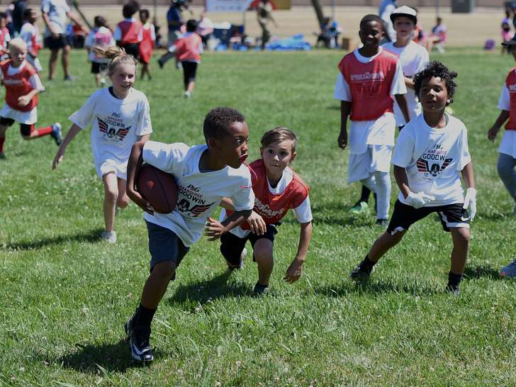 Picture for: DASH Flag Football Tykes | age 3-6