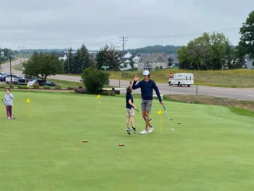 Picture for: Fox Hollow Junior Golf Camp | age 10-14