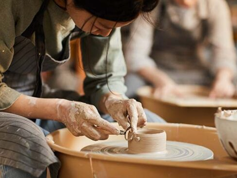 Picture for: Youth Pottery | age 8-18