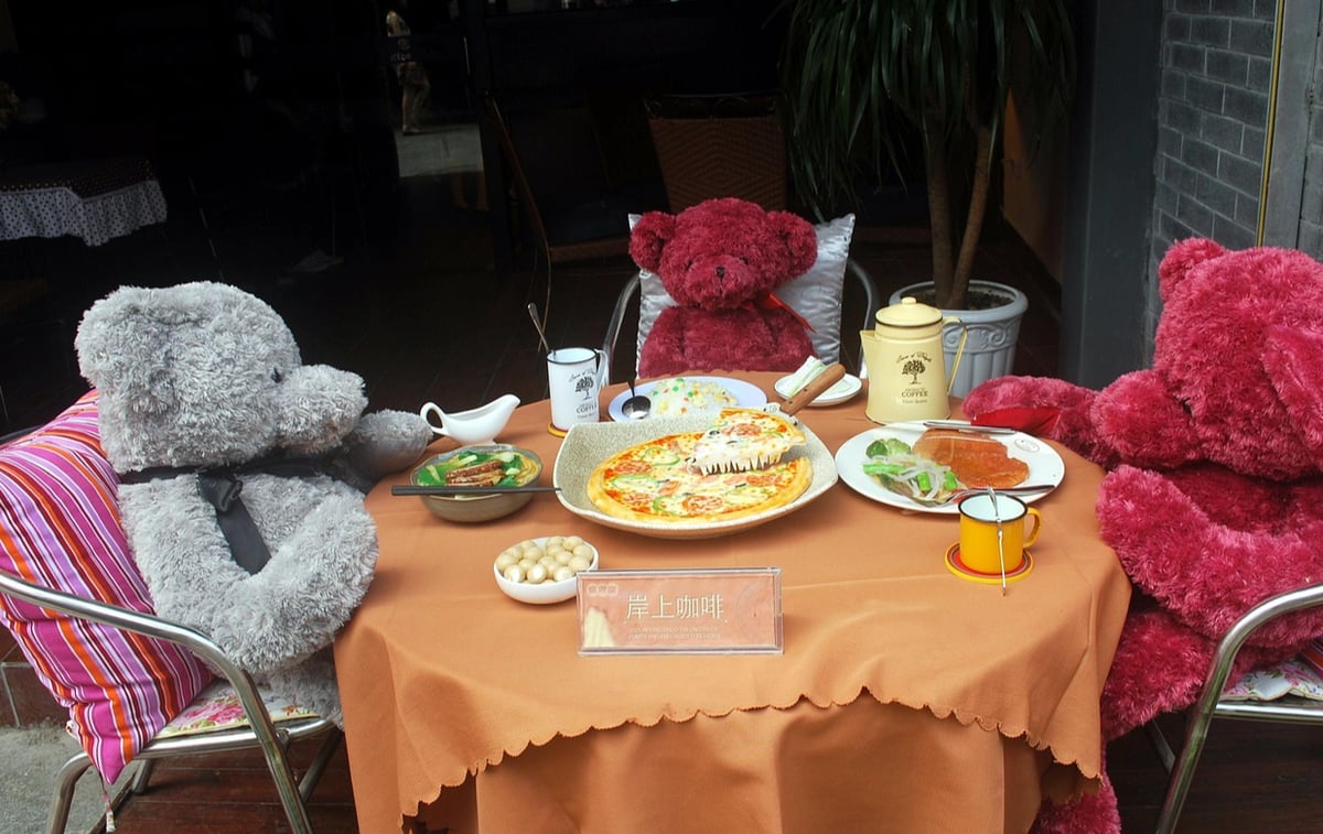 Picture for: Stuffed Animal Escapades