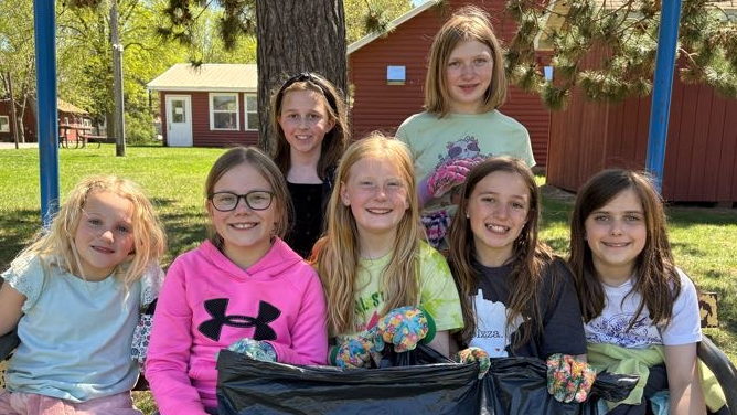 Picture for: Kindness Crew: Gr. 3-5