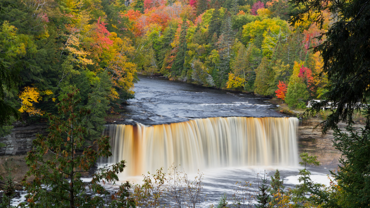 Picture for: +10/5- 10/9/26: Yooperland (featuring: Keweenaw Peninsula & Pictured Rock)