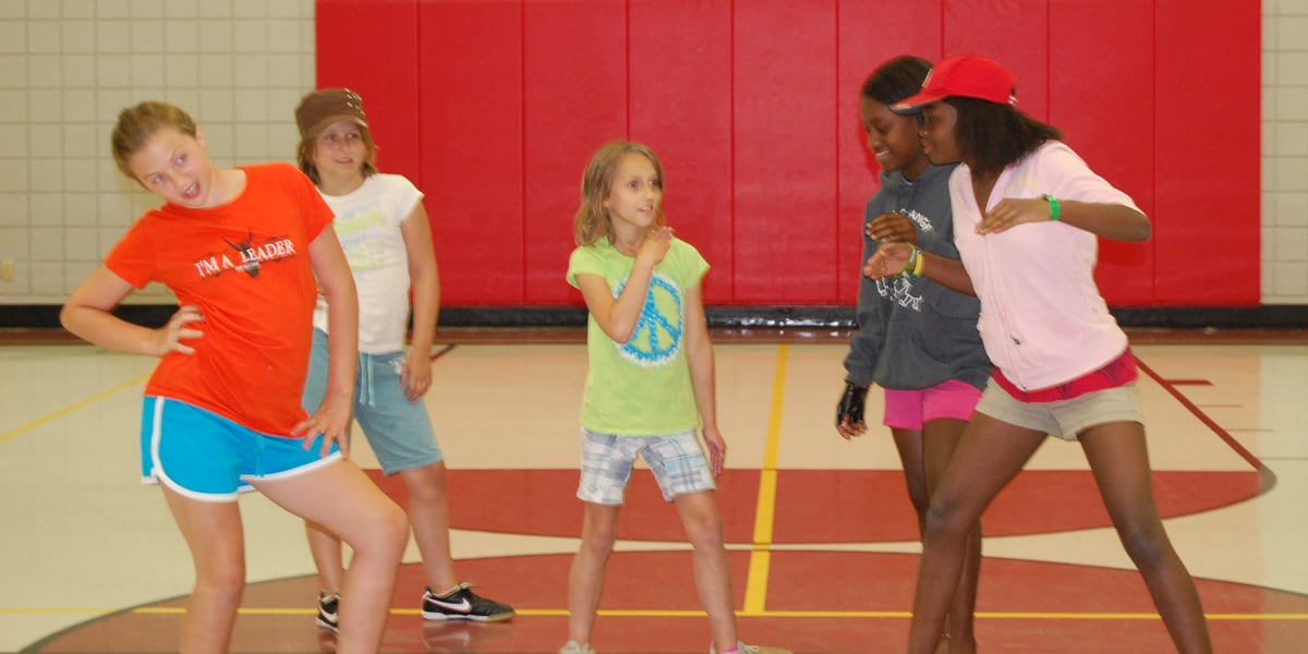 Picture for: Hip Hop: Tall & Small