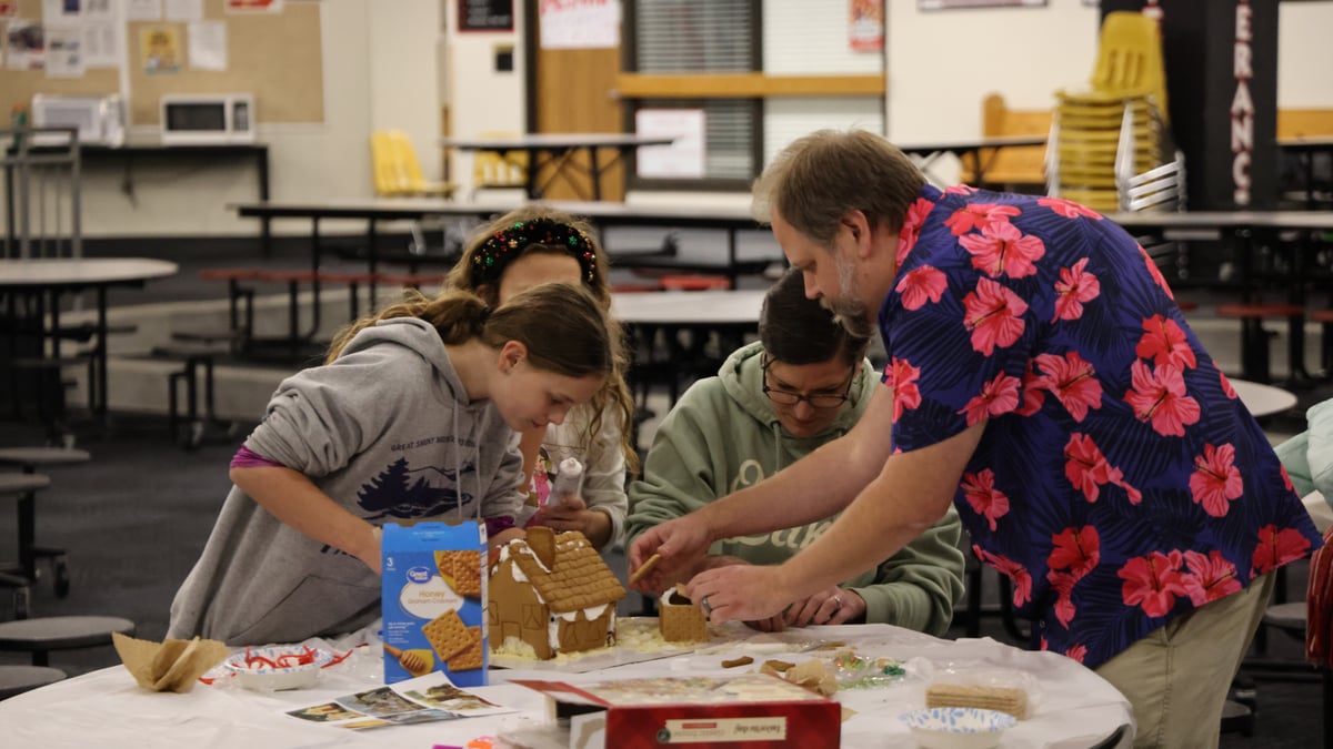 Picture for: Family Time: Gingerbread Build-Off