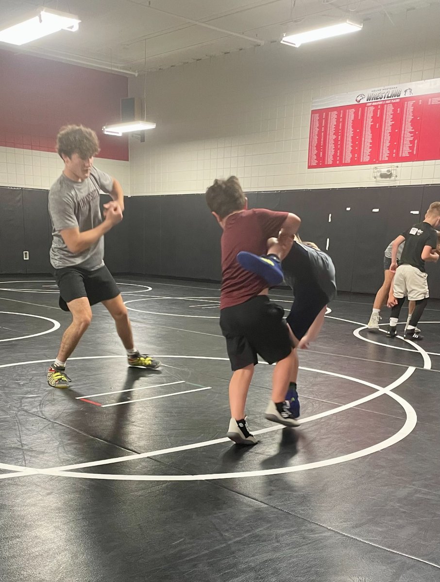 Picture for: Wrestling | Pre-Season Refresher with Dodgeball (Grades K-6)