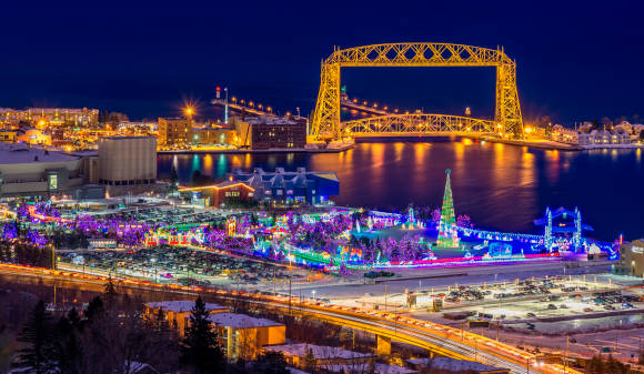 Picture for: Adult Day Trip: Christmas in Duluth