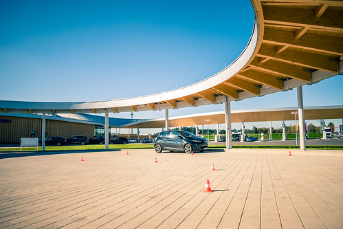 Picture for: Drones 3: Aerial Photography & Video Advanced (Ella Baker)