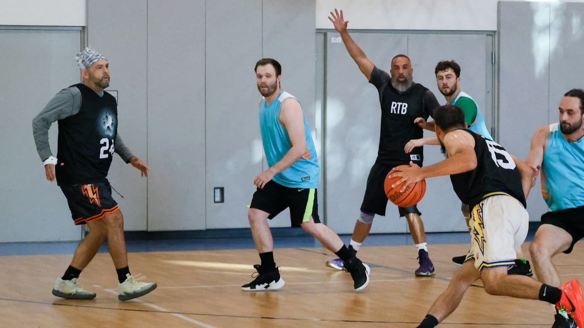 Picture for: Morning Basketball