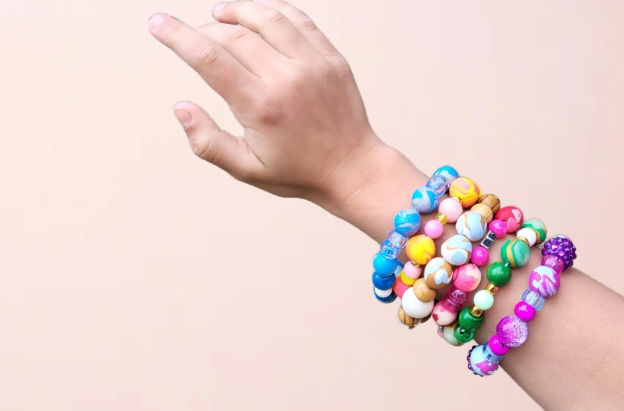 Picture for: Clay Bead Jewelry