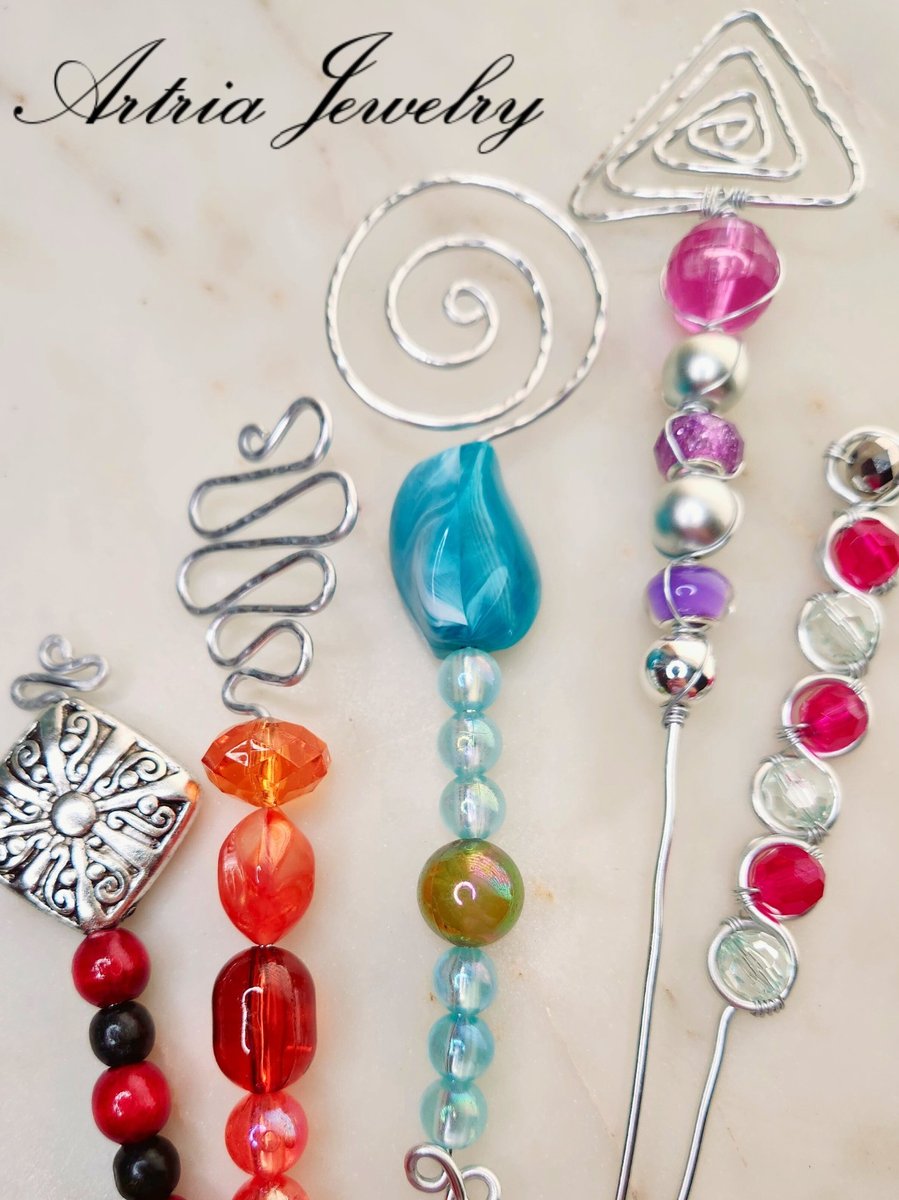 Picture for: Artful Plant Accents: Wire & Bead Decorative Stakes