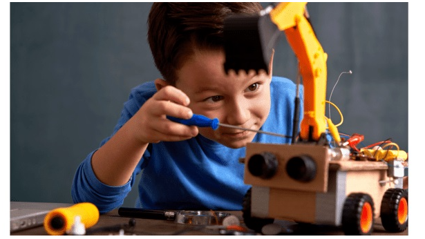 Picture for: Crazy Action Contraptions (grades 1-4)
