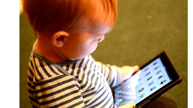 Picture for: Parent Seminar- Little Kids, Little Screens, Big Questions!- Virtual Seminar ( Available till June 1st )