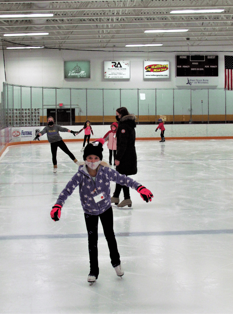 Picture for: Skating Lessons Alpha 5