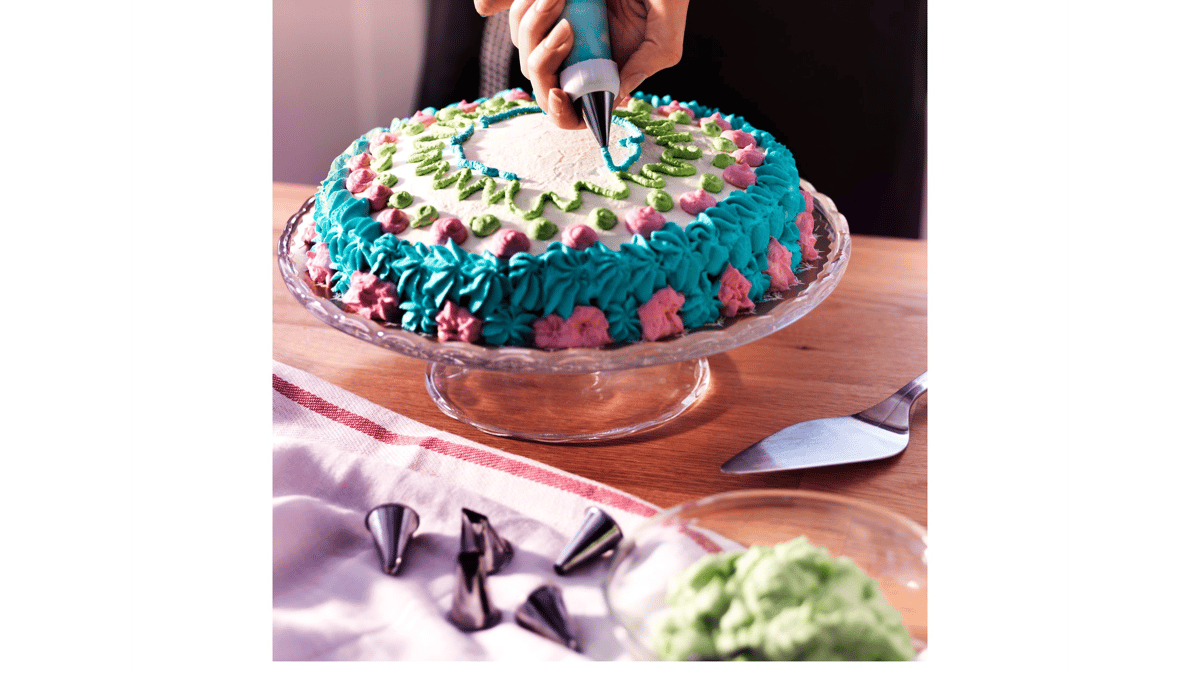 Picture for: Bake Your Cake & Eat it Too! (Ages 10-16)