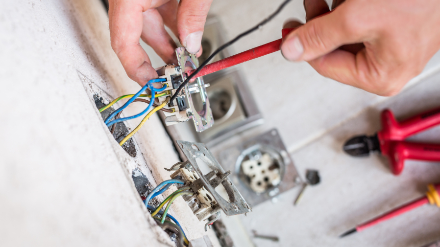 Picture for: Advanced Home Electrical Repair