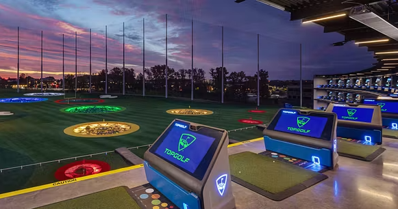 Picture for: Out & About-Friends at Top Golf