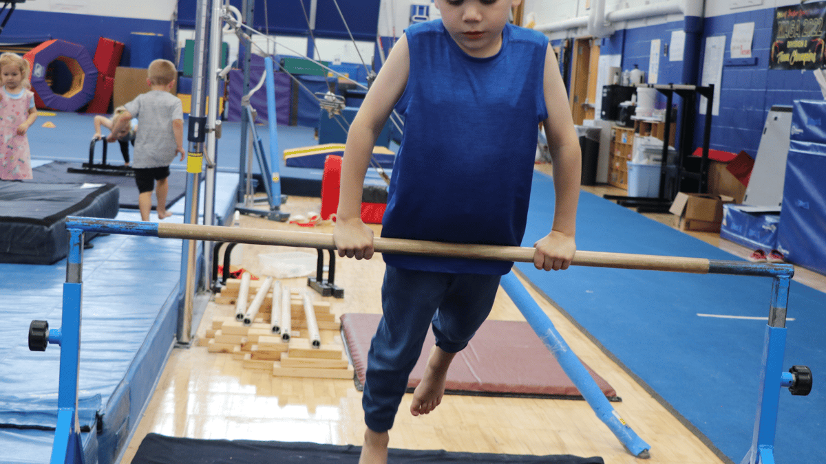 Picture for: Beginner 1 Gymnastics