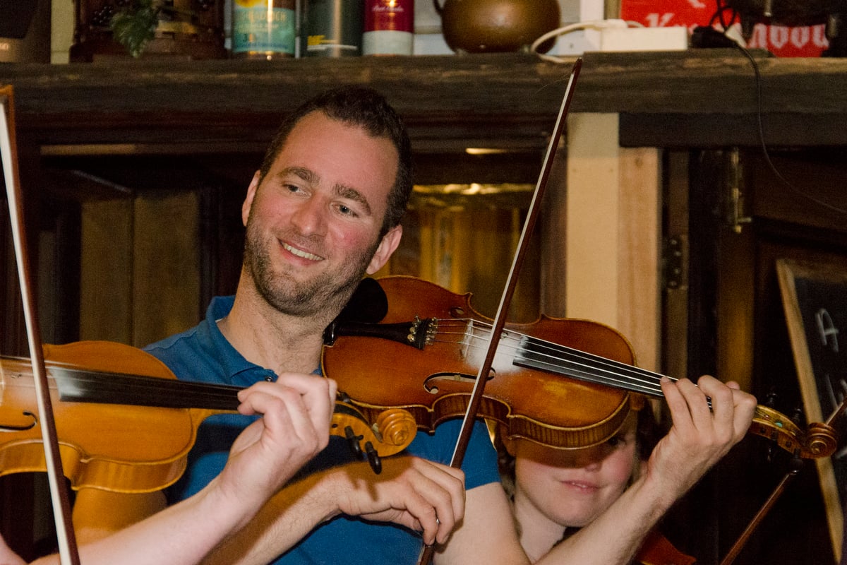 Picture for: Adult Music Lessons at Excelsior (Summer)