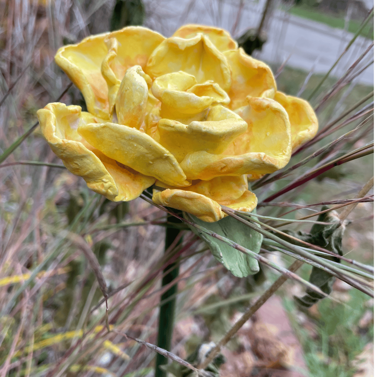 Picture for: NEW! Clay: Handbuilding Garden Flowers