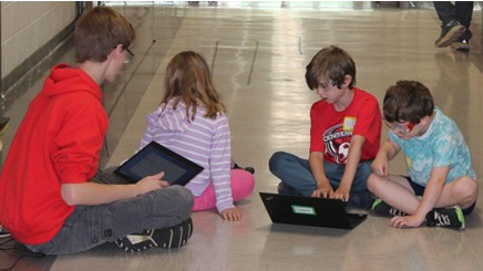 Picture for: It's a Robot Party (entering gr. 2-6)