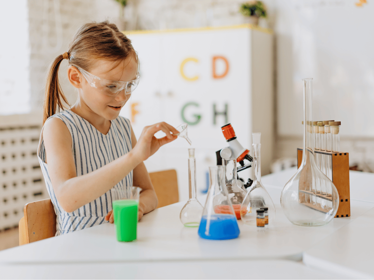 Picture for: Science Explorers Lab: Gr. 2-5