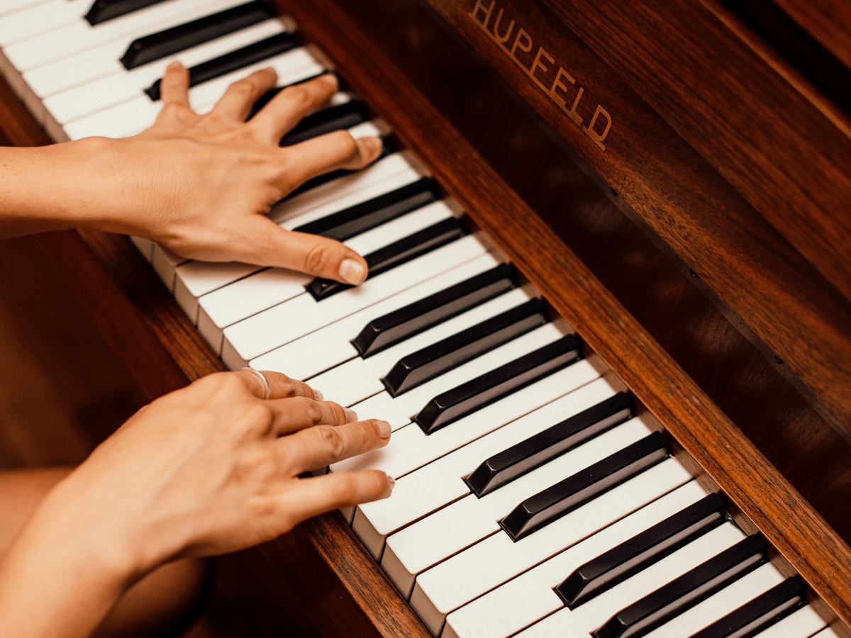 Picture for: Elizabeth's Individual Piano Lessons - Thursdays/Fridays: Ages 5+
