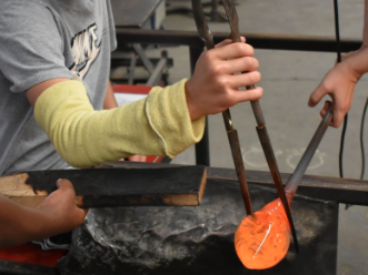 Picture for: Spring Break - Molten Magic! Foci Glass Exploration: Ages 9-13