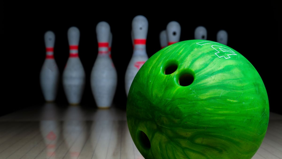 Picture for: Indoor Bowling & Frisbee Challenge: Gr. 7-9
