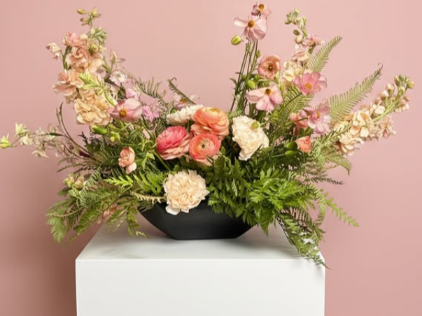 Picture for: Blooms: Spring Floral Arrangement