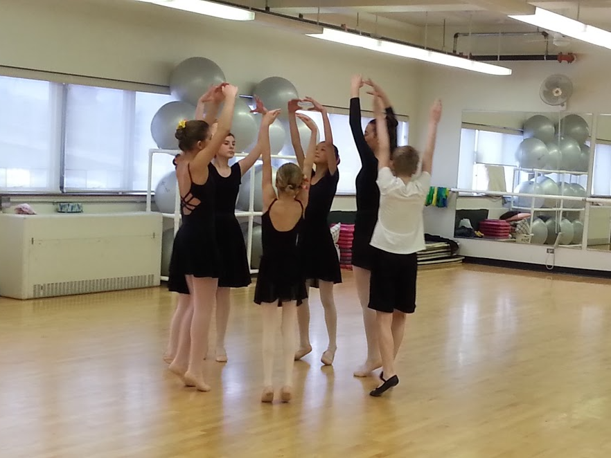 Picture for: Level 1/Pre-Teen Ballet: Ages 8-13