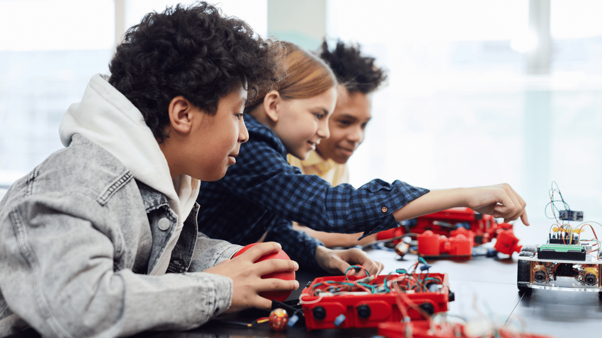 Picture for: Mini Camp: LEGO Engineers