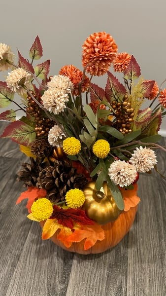 Course Fall Pumpkin Centerpieces image 1