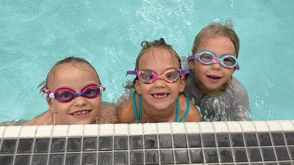 Course Level 1 - Swim Lessons: Beginners image 1