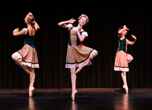 Course Tickets: The Nutcracker Story Ballet image 3