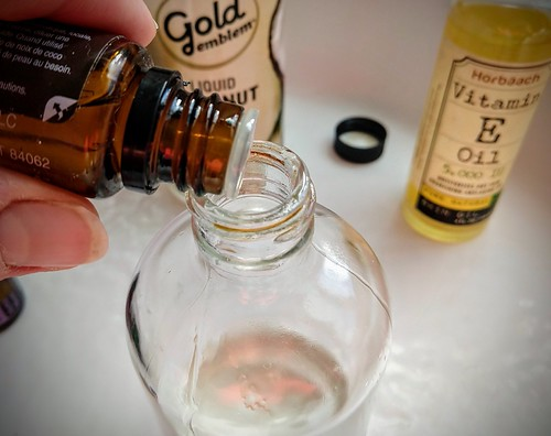 Picture for: Essential Oil 106 - ESSENTIAL OILS FOR USE ON INFANTS & CHILDREN