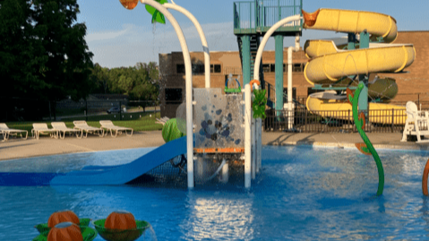 Image for Orange Outdoor Pool Pass