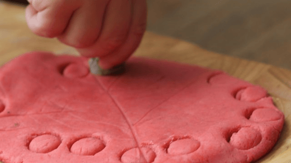 Picture for: Apple Playdough