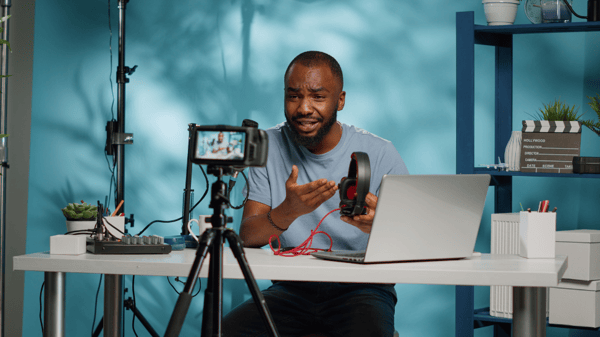 Picture for: Content Creation for Cash: Social Media Writing that Works (18+)