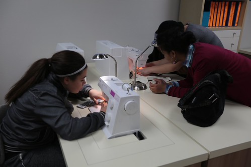 Picture for: Beginner Sewing Workshop (Elementary/Middle School)