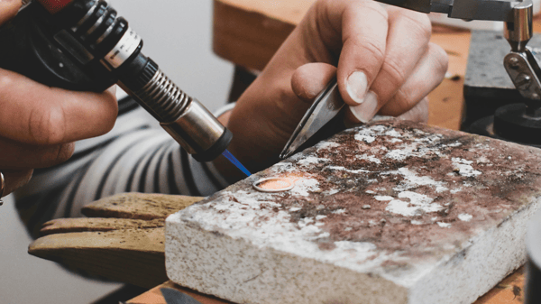 Course Metalsmithing Open Lab - December image 1