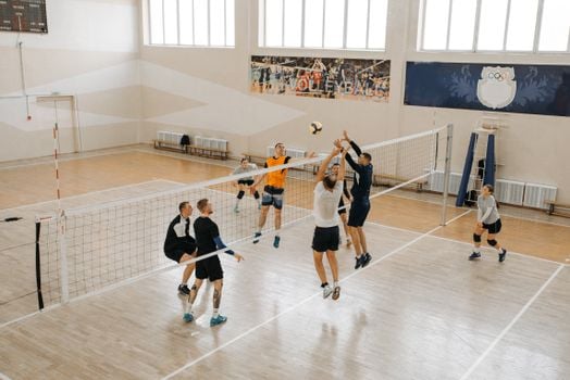 Picture for: Volleyball - Adult & Youth Open Gym Ages 13+