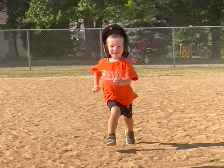 Course Community Education T-Ball | age 2-3 image 3