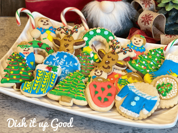 Picture for Holiday Cookie Workshop: Royal Icing & Bakery Black & White Cookies