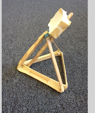 Course Being Newton: Fun with Physics image 1