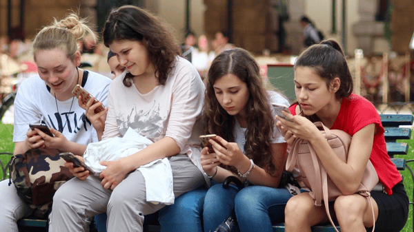 Course Smartphone Safety & Your Child image 1