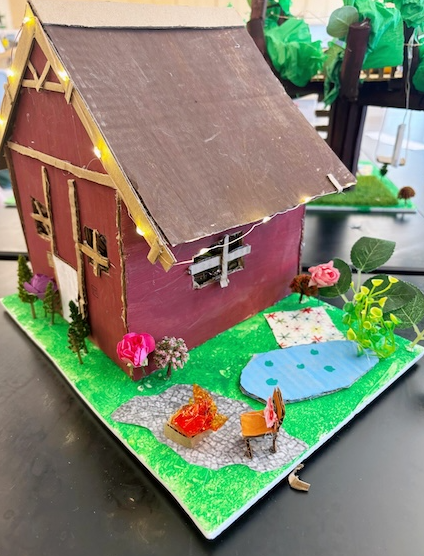 Picture for: Mini Houses—Powered Up